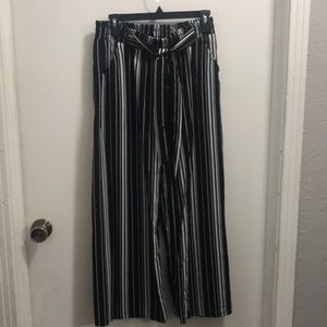 Women’s wide leg linen pants